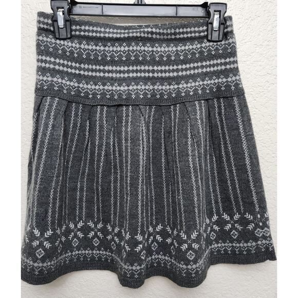Princess Vera Wang Gray Metallic Knit Pleated Mini Skirt XL Lightweight Soft - Picture 1 of 5